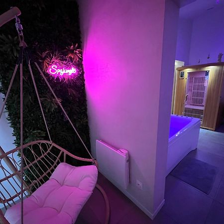 Spa Jungle Le Mesnil-Saint-Denis Exteriér fotografie